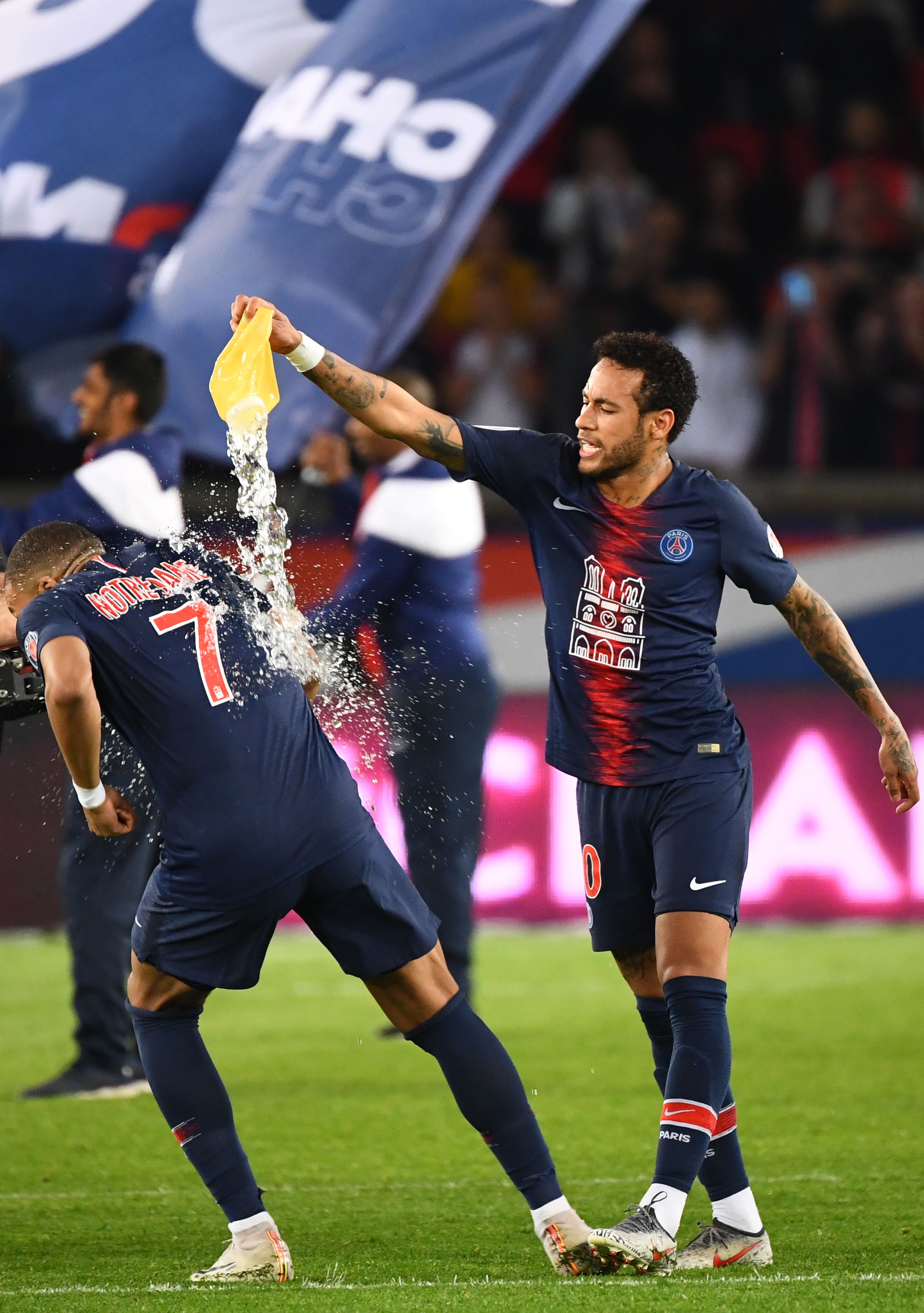 为什么挪威能阔别27年以后重新进入世界杯，他们成功的原因在哪里？（挪威阔别27年重返世界杯：成功背后的关键因素是什么？）