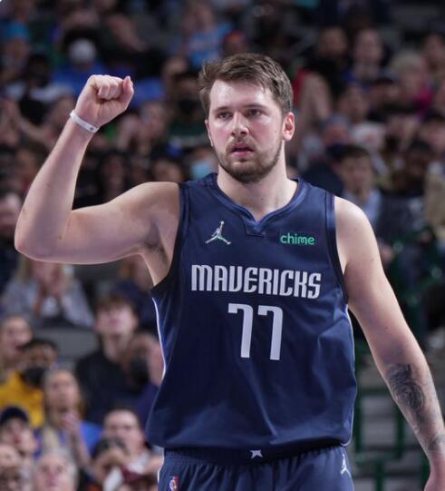 米体：弗拉霍维奇将在伦敦接受手术，目标是明年三月复出（米体：弗拉霍维奇将赴伦敦手术，计划明年三月重返赛场）