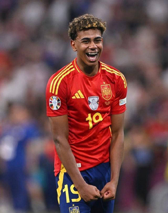 一场1：0让国足U23亚洲杯主力框架浮现，一人最不可或缺，彭啸带来利好（1-0小胜勾勒国足U23亚洲杯主力框架，一人不可或缺，彭啸传来利好）