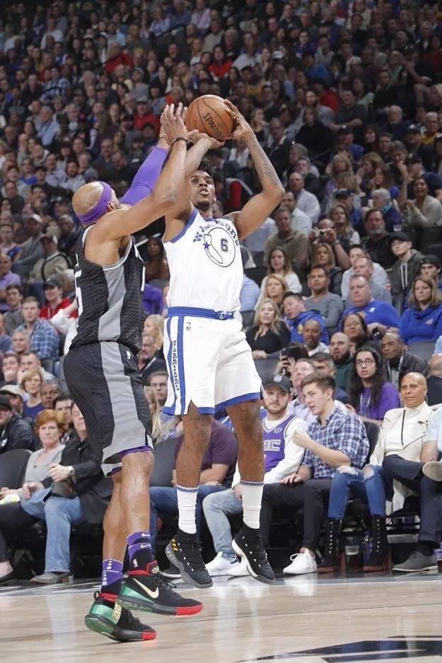 因长相帅气被盗用照片聊骚约炮，川超眉山队球员发声明辟谣（川超眉山队球员澄清辟谣：帅照遭冒用用于聊骚约炮，非本人所为）