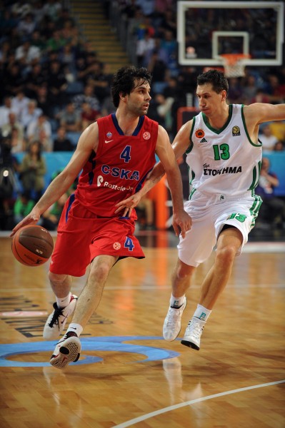 这抗击打能力太恐怖，一耳光下去缕缕胡子啥事儿没有（抗打性爆表：一巴掌过去，胡子纹丝不动）