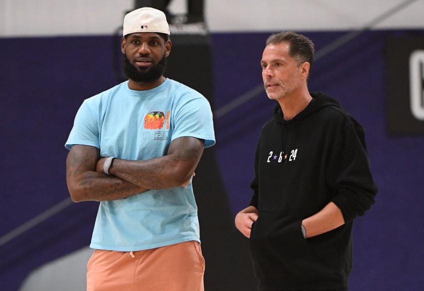 亚马尔：梅西是历史最佳，但我不想成为梅西，我想走自己的路（亚马尔：梅西乃史上最佳，但我不想做第二个梅西，我要走自己的路）