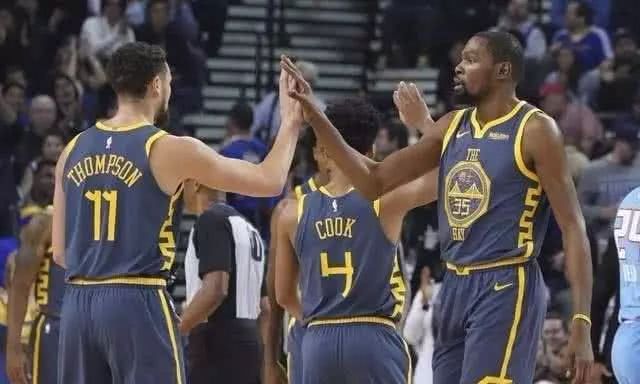 巴黎圣日耳曼姆巴佩连续两场破门（巴黎圣日耳曼：姆巴佩连场破门）