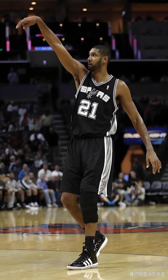 大四喜：姆巴佩vs奥林匹亚科斯个人集锦（姆巴佩梅开四度：对阵奥林匹亚科斯个人高光集锦）