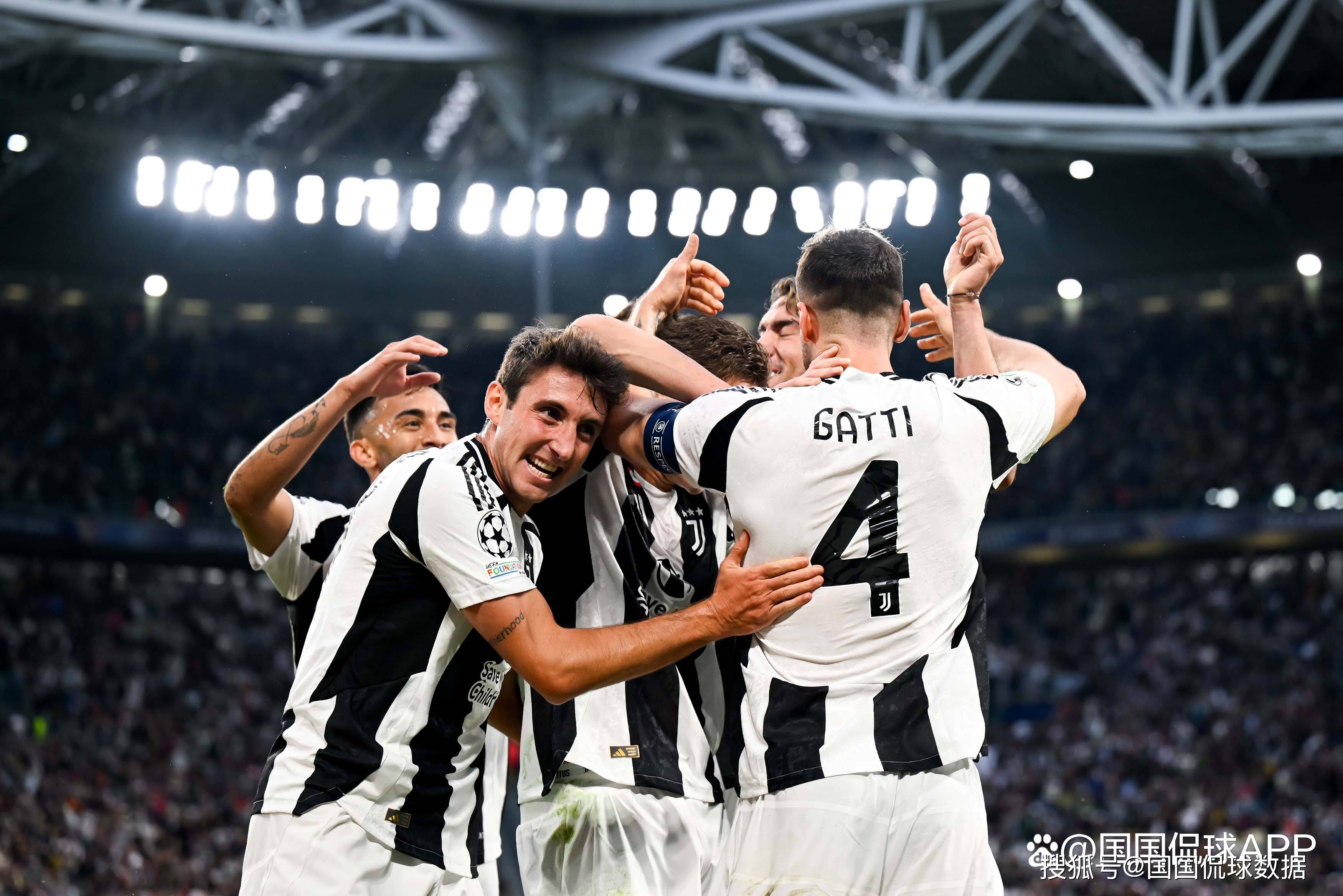 半场战报：沃尔夫斯堡2-0柏林联合，阿穆拉1射1传，维默尔破门（半场速报：沃尔夫斯堡2比0领先柏林联合，阿穆拉传射建功，维默尔收获进球）