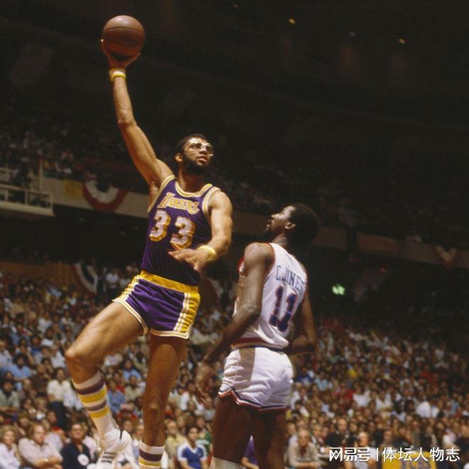 NBA焦点战：勇士主场逆转掘金,（NBA重磅对决：勇士主场大逆转掘金）