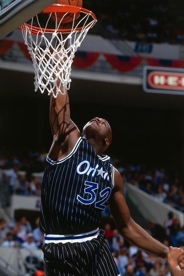 陈涛谈个人未来：双向奔赴吧，我对深圳怀有很深的感情（陈涛展望未来：愿与深圳双向奔赴，我对深圳情深意长）